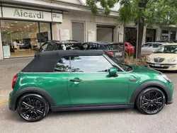 Verde Usata 2023 Mini Cooper Cabriolet Essential Cabrio | 31.400 € (Cara)