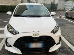 Usata 2021 Toyota Yaris Due volumi | 14.000 € (Buon prezzo)