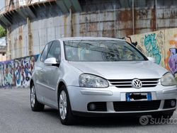Grigio Usata 2005 VW Golf IV Sportline Tre volumi | 1900 € (Ottimo prezzo)