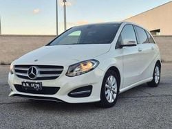 Bianco Usata 2018 Mercedes B180 Business Monovolume | 13.500 € (Buon prezzo)