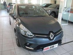 Grigio Usata 2019 Renault Clio IV Due volumi | 9700 € (Buon prezzo)