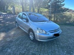 Grigio Usata 2004 Peugeot 307 S Tre volumi | 3000 € (Buon prezzo)