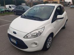 Bianco Usata 2011 Ford Ka Tre volumi | 3950 € (Buon prezzo)