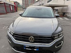 Usata 2019 VW T-Roc SUV | 18.300 € (Cara)