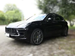 Nero Usata 2020 Porsche Macan Turbo SUV | 63.900 € (Buon prezzo)