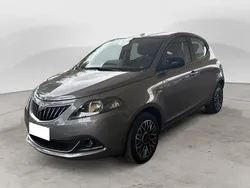 Grigio Usata 2024 Lancia Ypsilon S Due volumi | 13.500 € (Buon prezzo)
