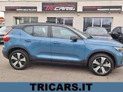 Blu Usata 2023 Volvo XC40 Single Motor SUV | 27.990 €