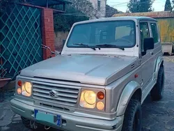 Usata 2002 Suzuki Samurai SUV | 7000 € (Cara)