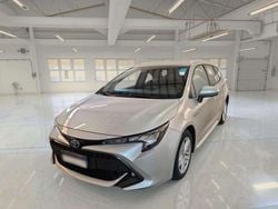 Argento Usata 2020 Toyota Corolla Business Edition Station wagon | 16.200 € (Buon prezzo)