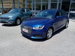 Blu/azzurro(met.) Usata 2018 Audi A1 Sportback Design Due volumi | 15.900 € (Buon prezzo)