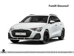Bianco ghiacciaio metallizzato Usata 2025 Audi A3 S-Line Tre volumi | 37.900 € (Molto cara)