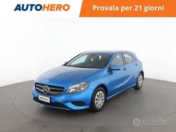 Blu/azzurro Usata 2014 Mercedes A180 Executive Tre volumi | 11.499 € (Buon prezzo)