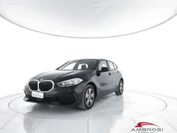 Nero Usata 2022 BMW 118 Comfort Edition Due volumi | 23.900 € (Super prezzo)