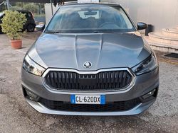 Grigio Usata 2022 Skoda Fabia Ambition Tre volumi | 14.500 € (Buon prezzo)