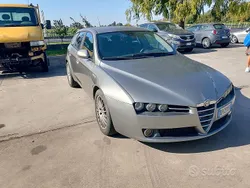 Usata 2007 Alfa Romeo 159 Station wagon | 1200 € (Ottimo prezzo)