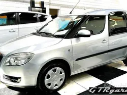 Brilliant silber metallic Usata 2008 Skoda Roomster Style Station wagon | 5000 € (Buon prezzo)
