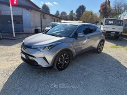 Grigio Usata 2019 Toyota C-HR Lounge SUV | 15.480 € (Buon prezzo)