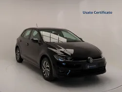 Deep black perlato Usata 2024 VW Polo Life Due volumi | 20.900 € (Buon prezzo)