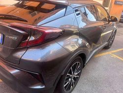 Grigio Usata 2019 Toyota C-HR Lounge SUV | 17.500 € (Buon prezzo)