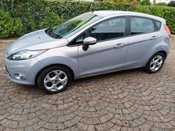 Argento Usata 2012 Ford Fiesta Individual Tre volumi | 5500 €