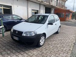 Usata 2007 Fiat Punto Dynamic Tre volumi | 1950 € (Ottimo prezzo)