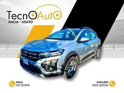 Grigio lunare Usata 2022 Dacia Sandero Comfort Tre volumi | 14.000 € (Buon prezzo)