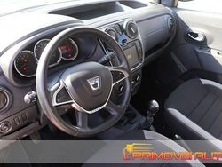 Beige Usata 2020 Dacia Dokker Stepway Monovolume | 20.900 €