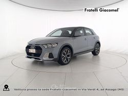 Grigio freccia perla grigio manhattan me Usata 2023 Audi A1 Design Tre volumi | 24.500 € (Buon prezzo)
