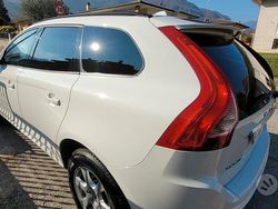 Bianco Usata 2016 Volvo XC60 Kinetic SUV | 13.400 € (Buon prezzo)