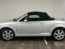 Usata 2000 Audi TT Roadster Cabrio | 9800 € (Buon prezzo)