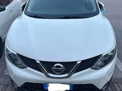 Usata 2017 Nissan Qashqai N-Connecta SUV | 10.900 € (Ottimo prezzo)