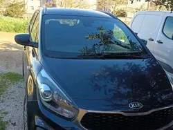 Usata 2018 Kia Carens Monovolume | 13.800 €
