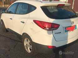 Bianco Usata 2012 Hyundai ix35 SUV | 8000 €