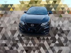 Nero Usata 2019 Nissan Qashqai SUV | 16.700 €