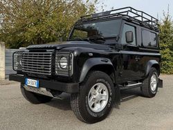 Nero Usata 2010 Land Rover Defender SUV | 35.000 € (Molto cara)