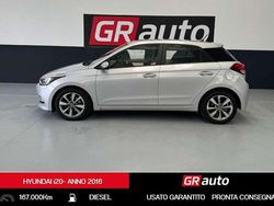 Grigio Usata 2016 Hyundai i20 Classic Tre volumi | 6500 € (Buon prezzo)