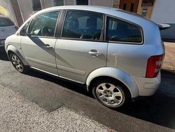 Usata 2004 Audi A2 Due volumi | 1400 € (Ottimo prezzo)