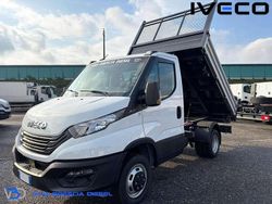 Bianco Usata 2024 Iveco Daily Furgone | 38.500 € (Molto cara)