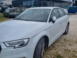 Bianco Usata 2018 Audi A3 Sport Due volumi | 17.500 € (Ottimo prezzo)