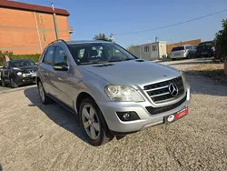 Grigio Usata 2010 Mercedes ML320 Premium SUV | 7490 € (Super prezzo)