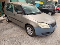 Grigio Usata 2007 Skoda Roomster Style Monovolume | 2500 € (Buon prezzo)