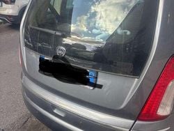 Usata 2011 Lancia Musa Monovolume | 6000 € (Cara)