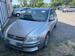 Grigio Usata 2006 Fiat Stilo Dynamic Tre volumi | 1490 € (Ottimo prezzo)