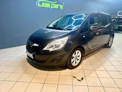 Grigio Usata 2013 Opel Meriva Cosmo Monovolume | 4900 € (Buon prezzo)