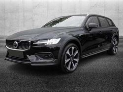 Nero Usata 2023 Volvo V60 CC Station wagon | 43.450 € (Molto cara)