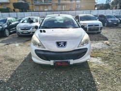 Bianco Usata 2010 Peugeot 206 Tre volumi | 3490 € (Buon prezzo)