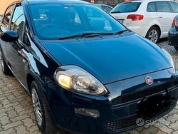 Nero Usata 2014 Fiat Punto Tre volumi | 3500 €
