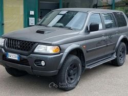 Usata 2002 Mitsubishi Pajero SUV | 9800 € (Molto cara)