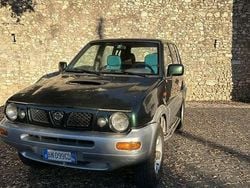 Usata 2000 Nissan Terrano SE SUV | 4300 € (Buon prezzo)