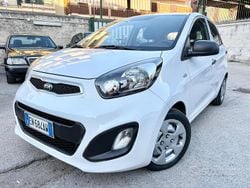 Bianco Usata 2012 Kia Picanto Due volumi | 4500 € (Buon prezzo)